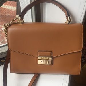 New Michael Kors Sloan Top Handle Satchel Bag.